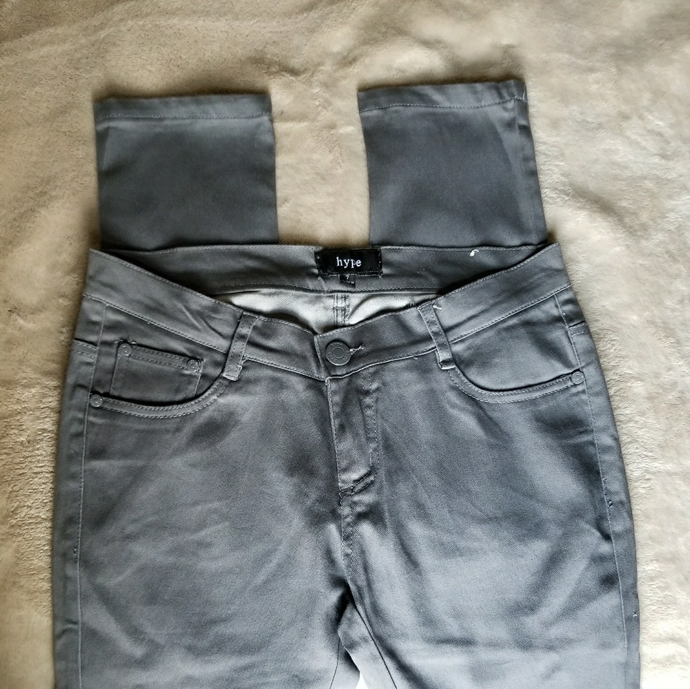 ***HYPE BRAND GRAY SKINNY PANT JEANS***